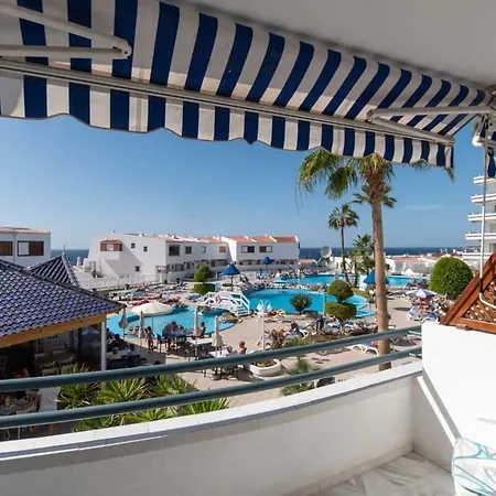 Club Atlantis 120 - With Sea And Pool View Apartment
